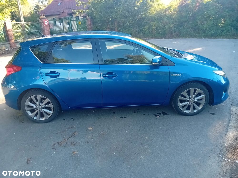 Toyota Auris 1.8 HSD Luna - 6