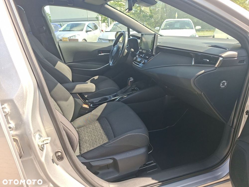 Toyota Corolla 1.8 Hybrid Comfort - 9
