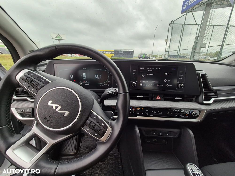 Kia Sportage 1.6 T-GDI MHEV 6MT 4x2 Urban - 9