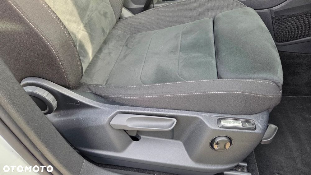 Volkswagen Tiguan 2.0 TDI SCR Life DSG - 28