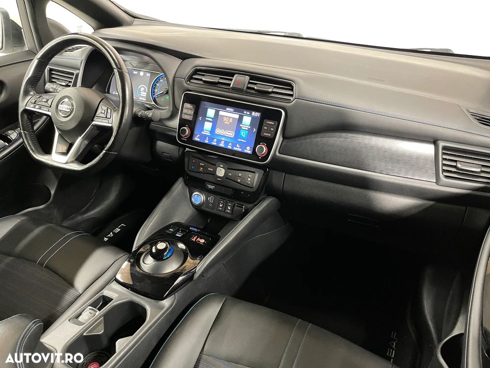 Nissan LEAF 62 kWh e+ Tekna - 9
