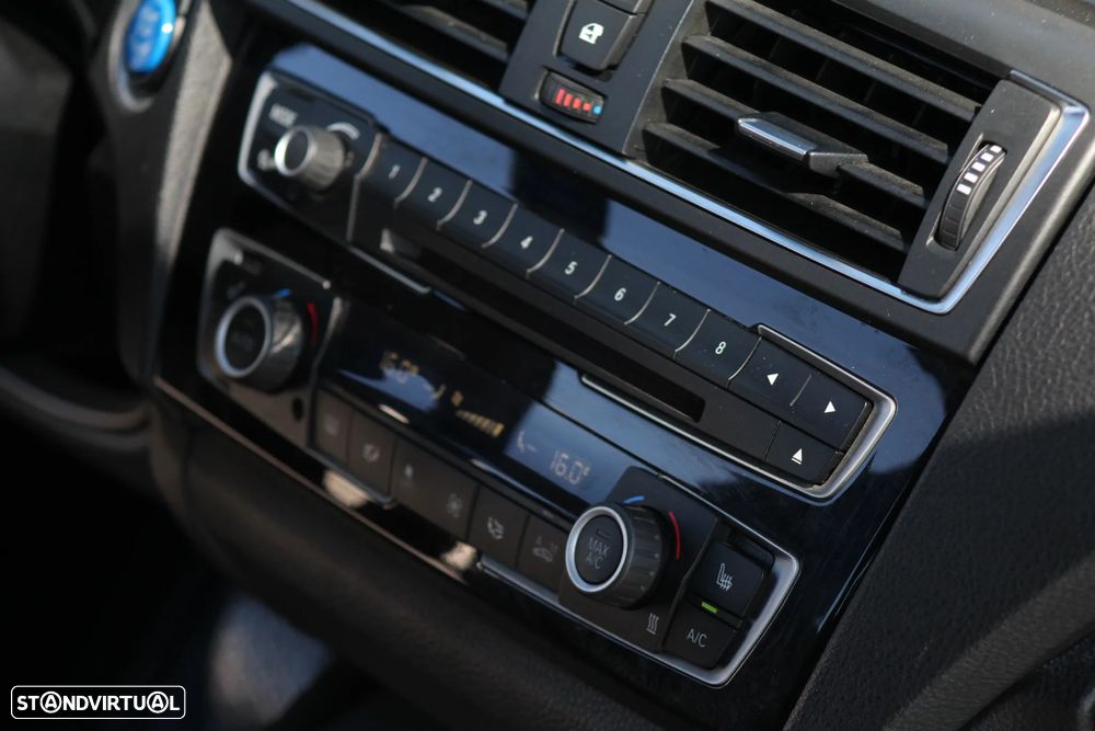 BMW 116 d EDynamics Line Urban - 24