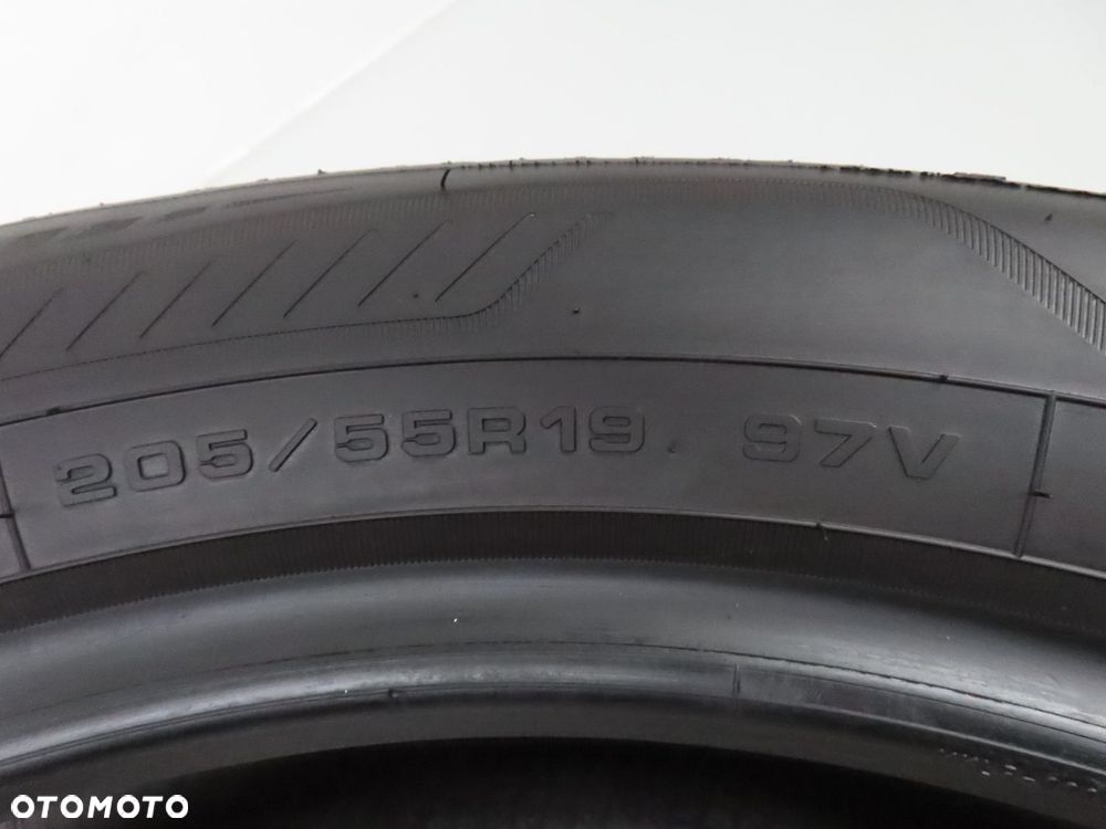 205/55R19 OPONA CAŁOROCZNA Goodyear Vector 4Seasons Gen-3 97V - 5