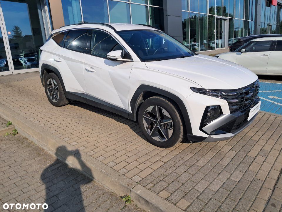 Hyundai Tucson - 8