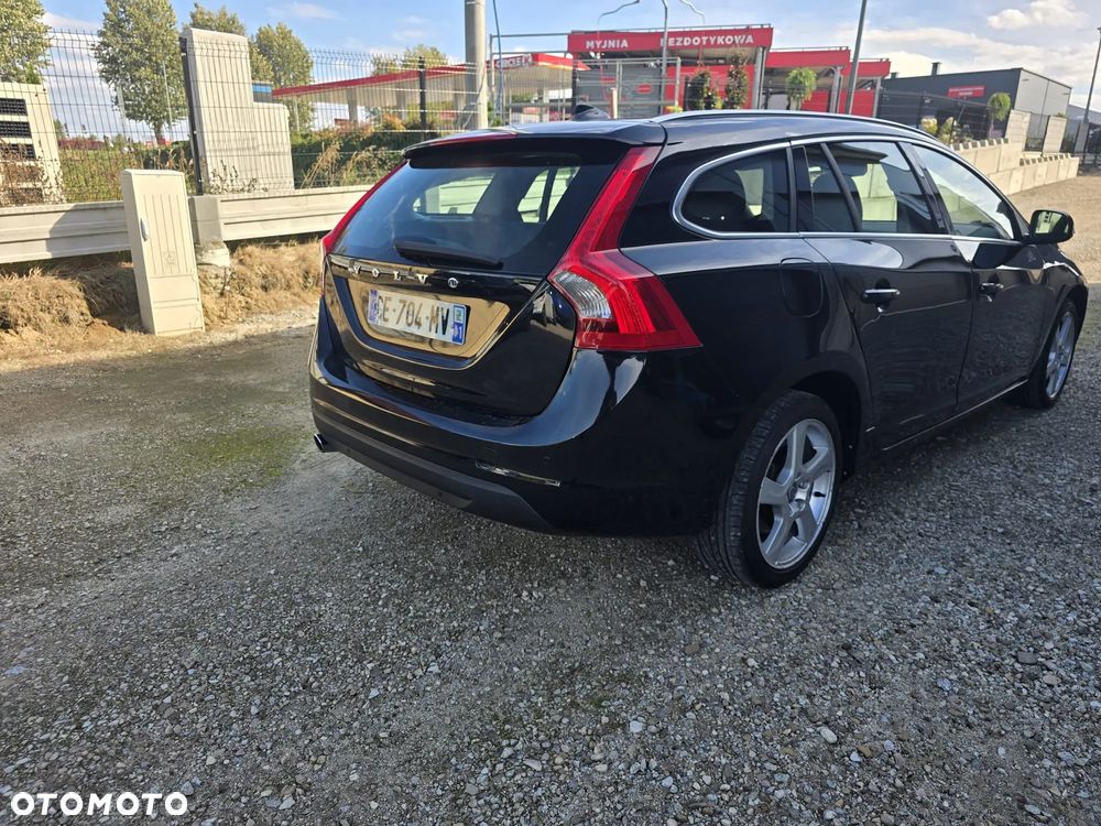 Volvo V60 D3 Geartronic R-Design - 7