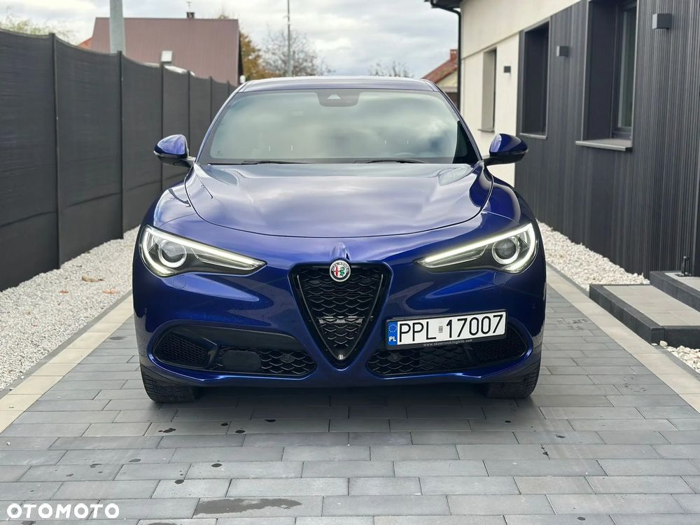 Alfa Romeo Stelvio 2.2 16V AT8 Q4 B-Tech - 2