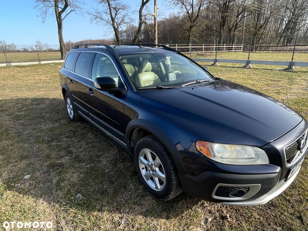 Volvo XC 70 2.4D Momentum - 9