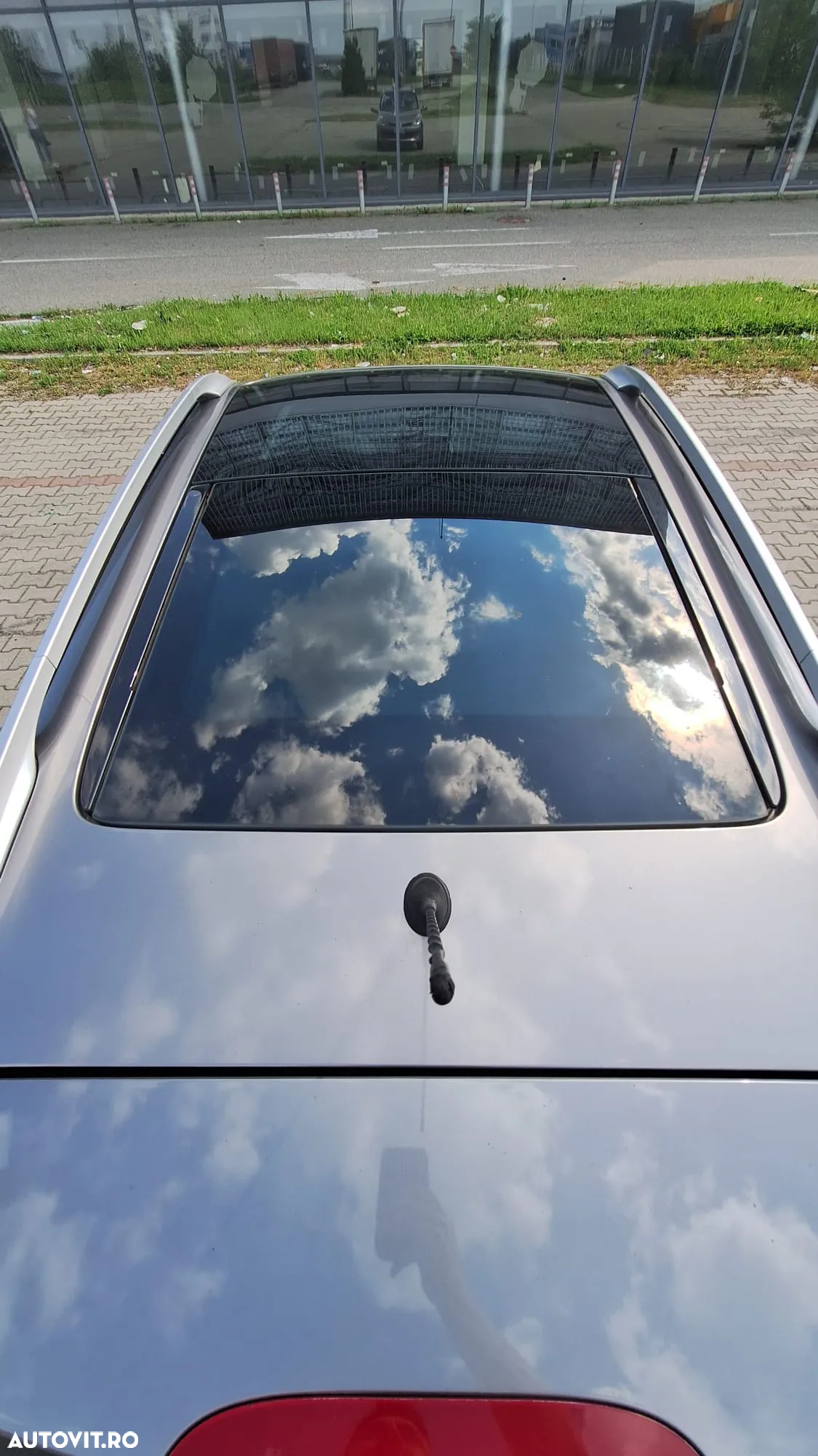 Renault Clio 1.5 dCi ESP FAP Dynamique - 8