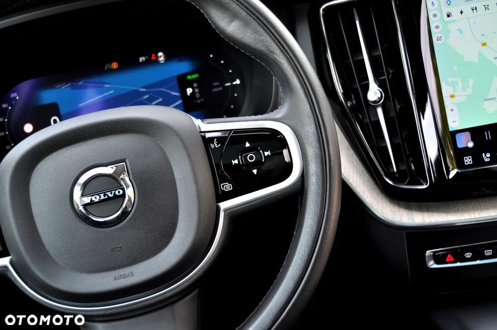 Volvo XC 60 T6 AWD Plug-In Hybrid Inscription - 30