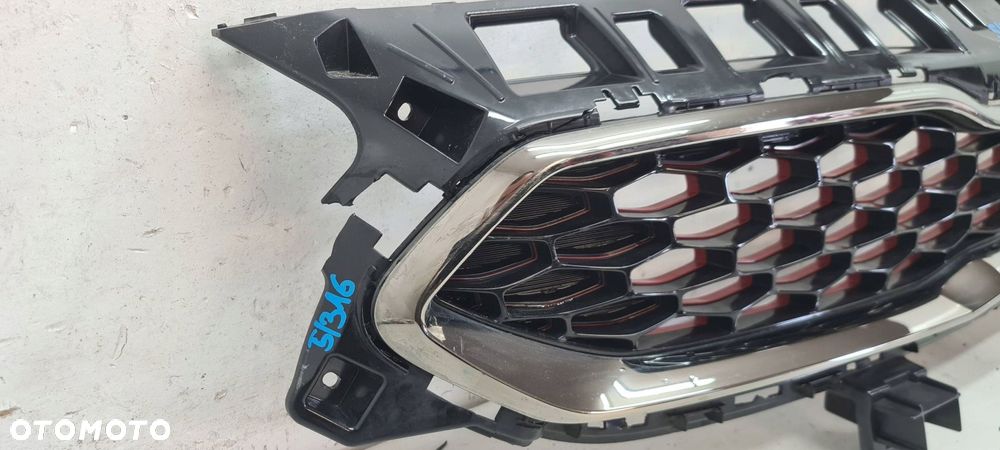 kia ceed iii gt line 18- grill atrapa chrom kratka - 4