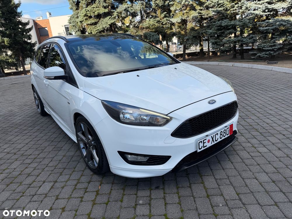Ford Focus 1.5 EcoBoost ST-Line - 6