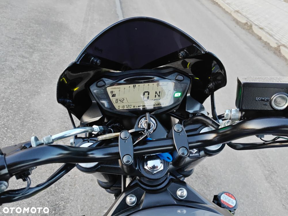 Suzuki SV - 10