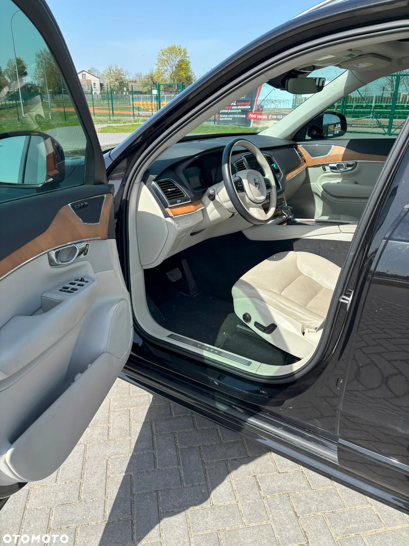 Volvo XC 90 - 7