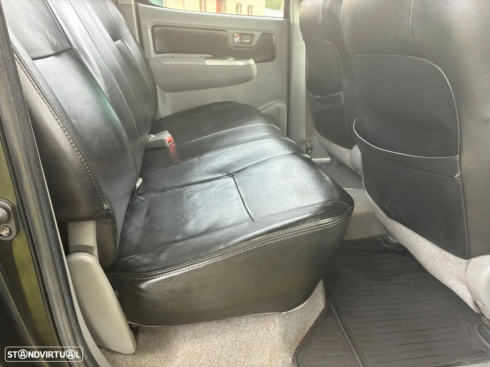 Toyota Hilux 3.0 D-4D CD Tracker - 6