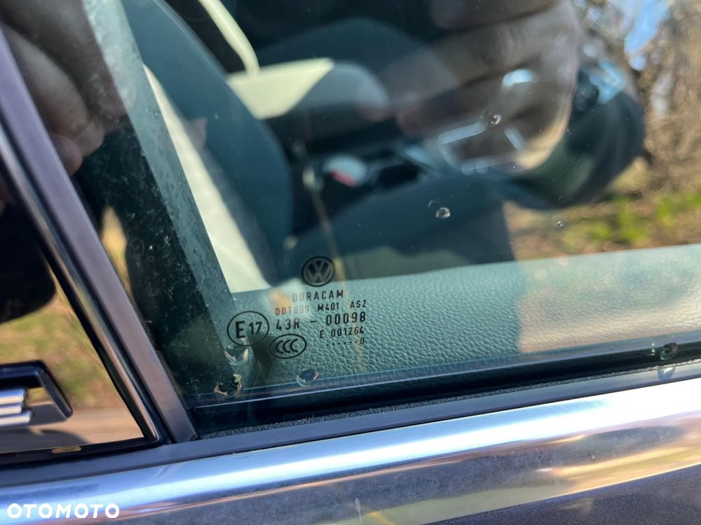 Volkswagen Tiguan 2.0 TDI SCR DSG IQ.DRIVE - 20