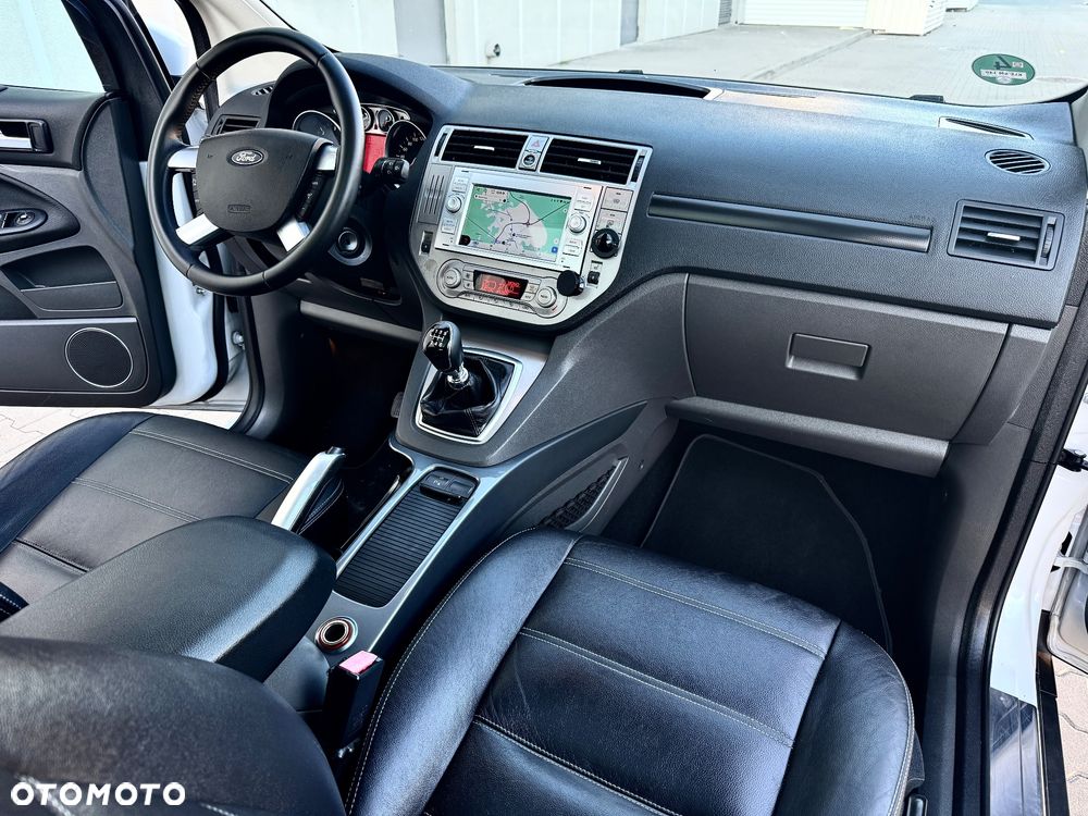 Ford Kuga 2.0 TDCi 4x4 Titanium - 19