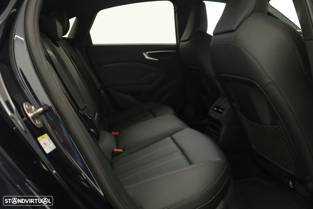 Audi A5 Limousine e-hybrid quattro SE Business Plus - 23