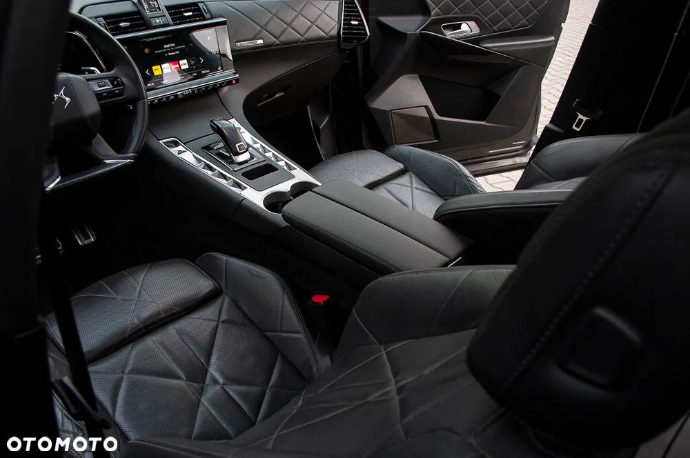 DS Automobiles DS 7 Crossback - 19
