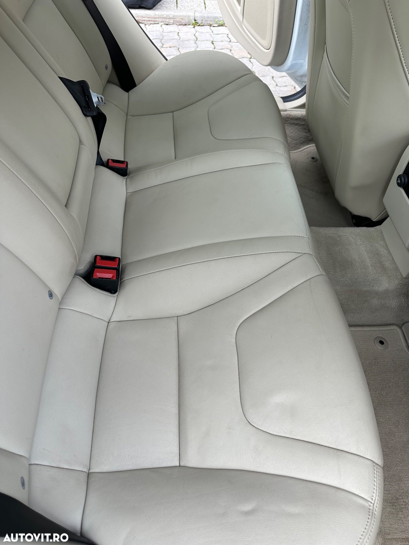 Volvo S60 T3 Momentum - 9
