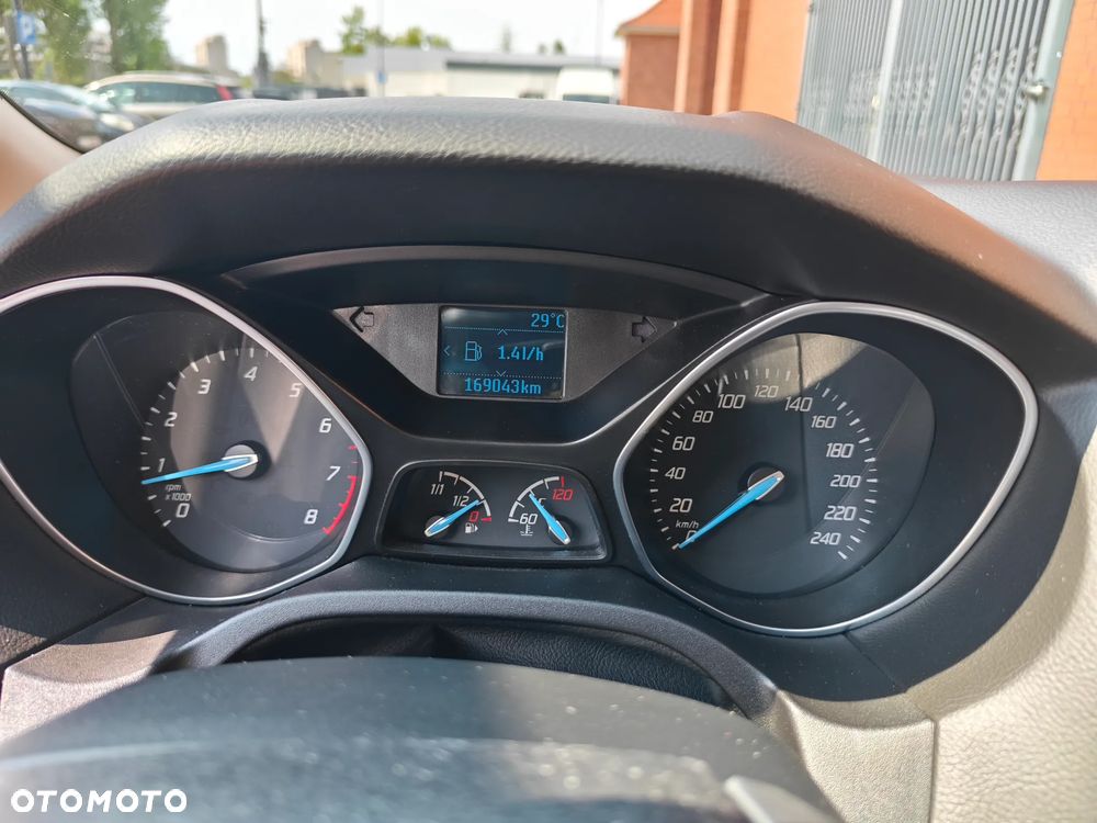 Ford Focus - 18