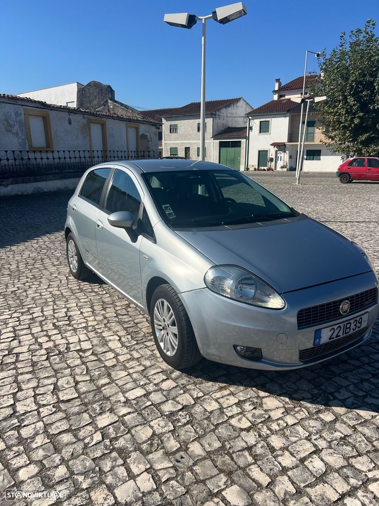 Fiat Grande Punto - 5