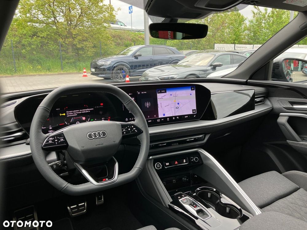 Audi Q5 Sportback - 13