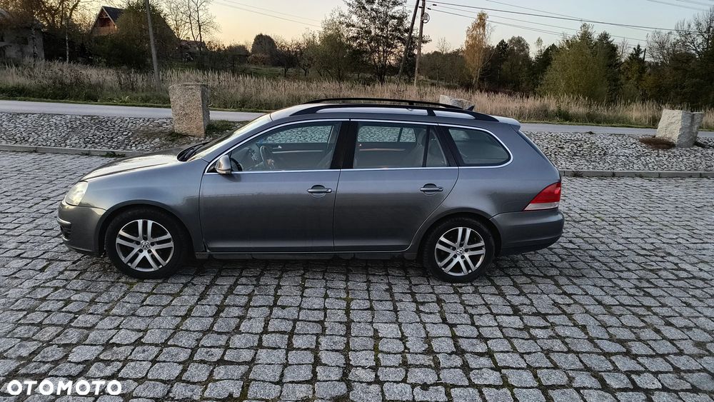 Volkswagen Golf 1.9 TDI Sportline DSG - 4