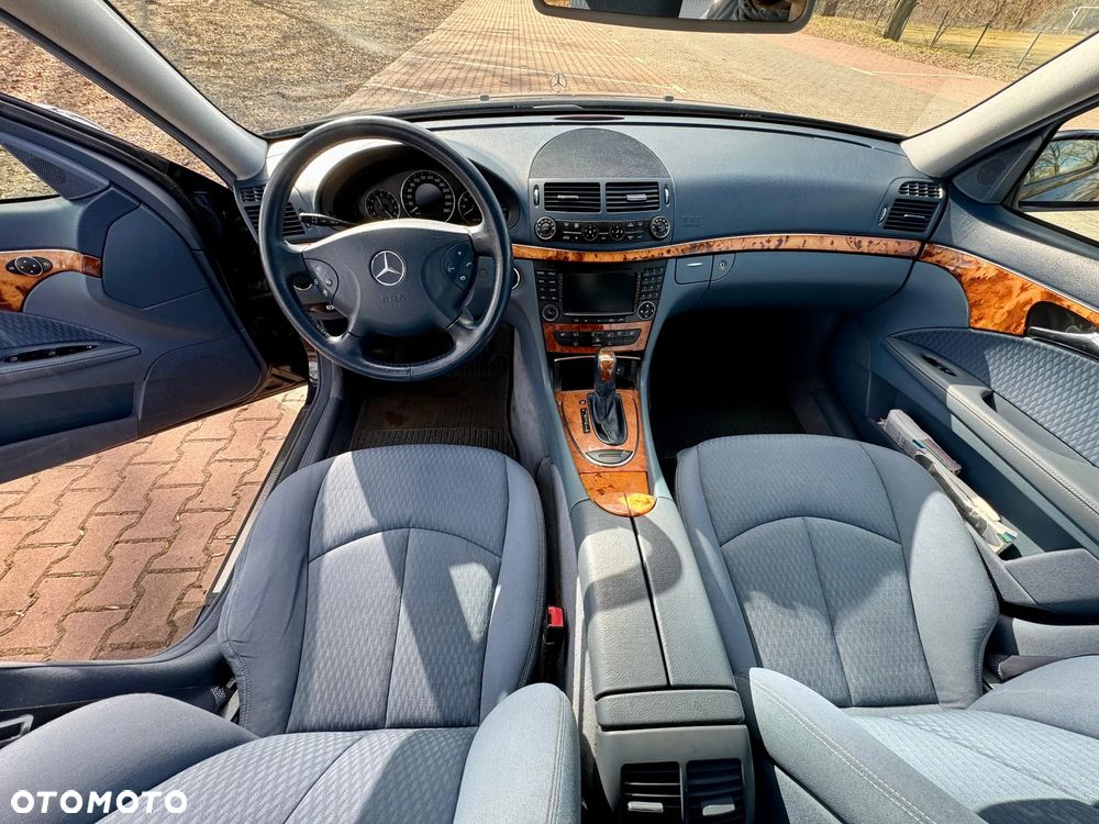 Mercedes-Benz Klasa E - 11