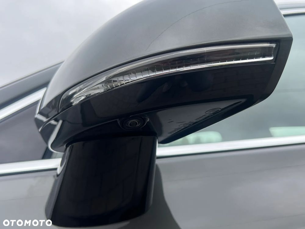 Volvo V60 T6 AWD Recharge Geartronic Inscription Expression - 11