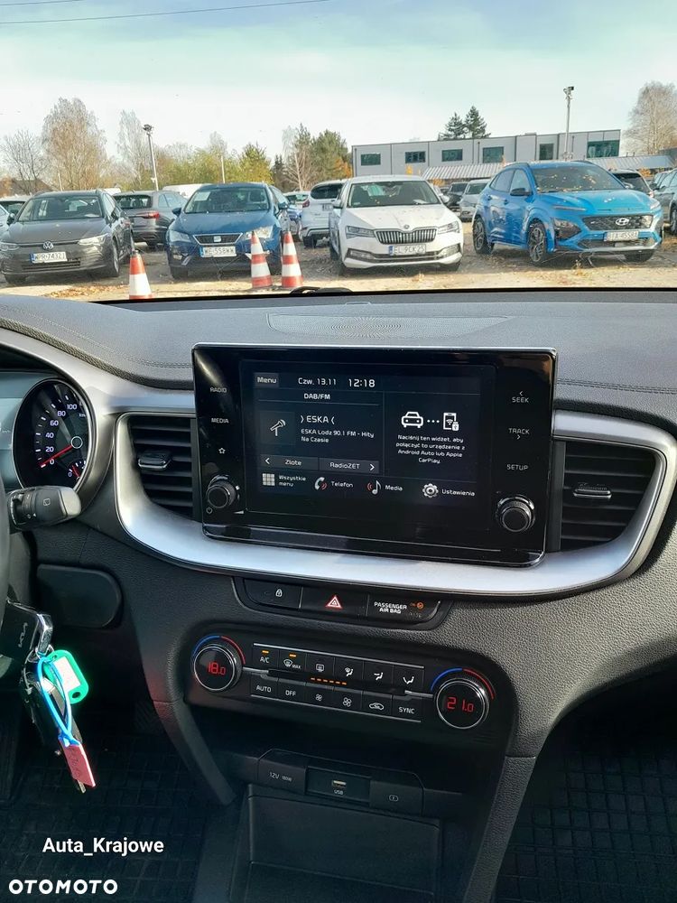 Kia Ceed 1.5 T-GDI M - 10