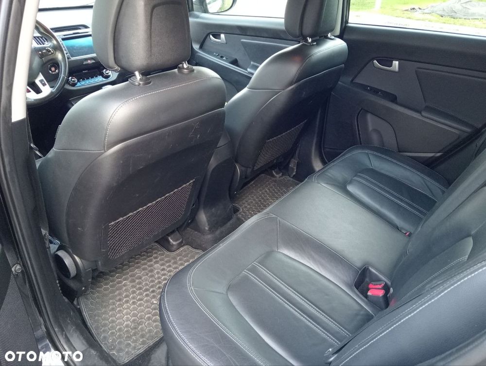 Kia Sportage 2.0 CRDI XL - 9