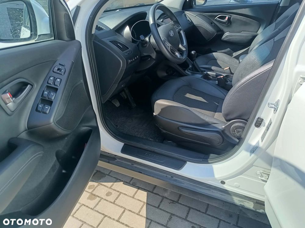 Hyundai ix35 1.6 2WD blue Comfort - 19