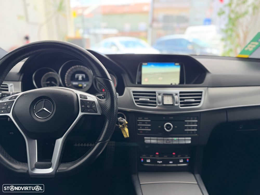 Mercedes-Benz E 250 BlueTEC Avantgarde Auto. - 15