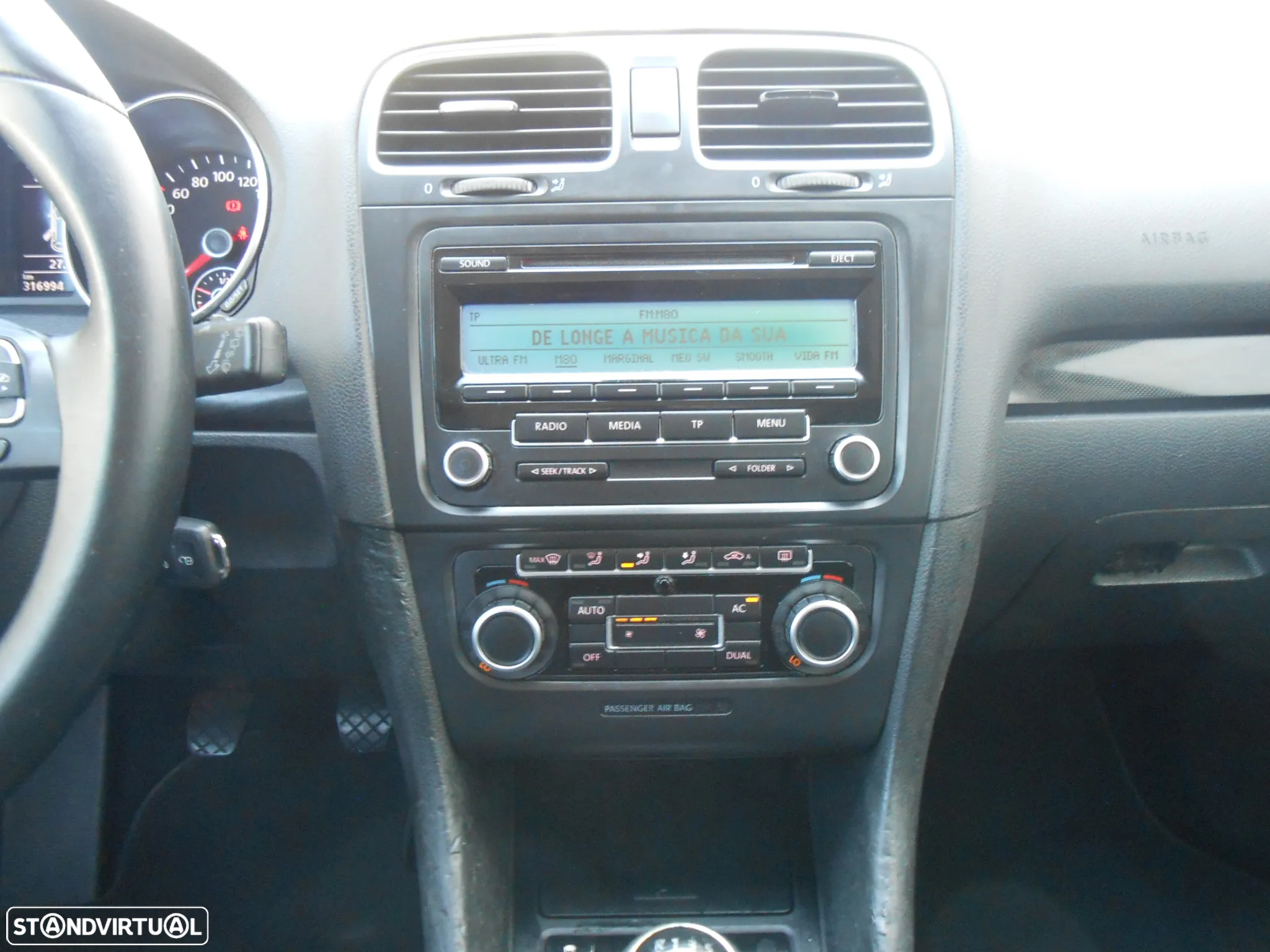 VW Golf 1.6 TDi Confortline - 17