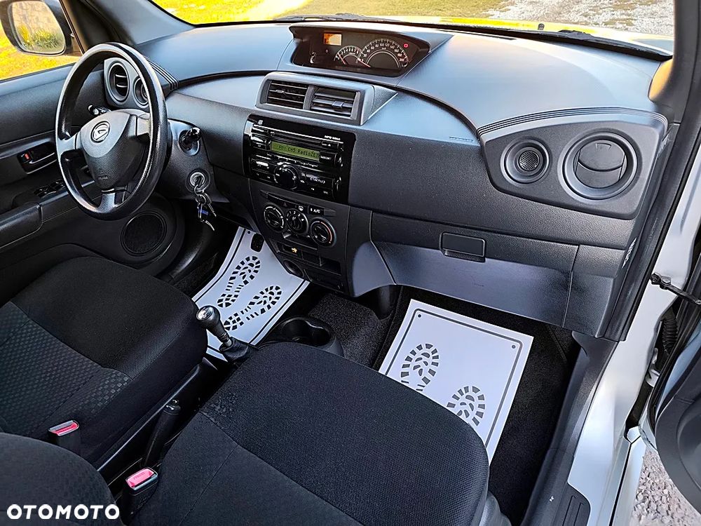 Daihatsu Materia - 24