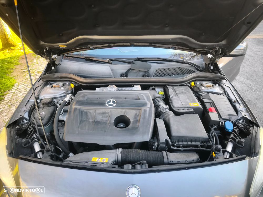 Mercedes-Benz A 180 d Urban - 8