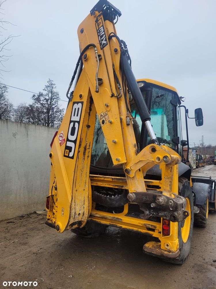 JCB 3CX - 3
