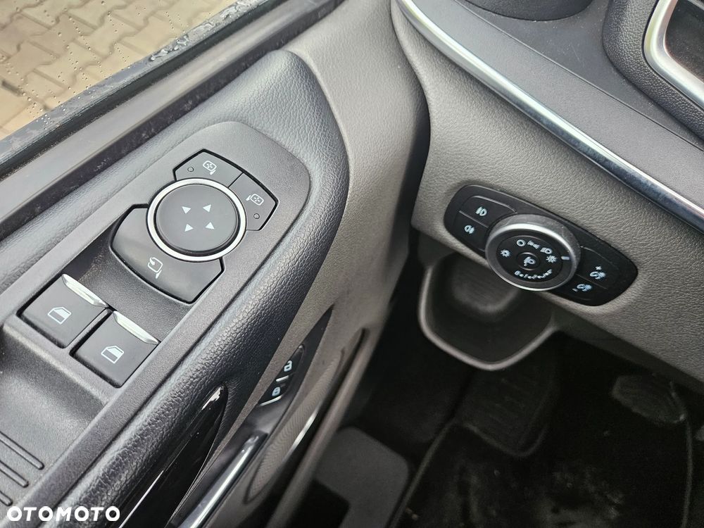 Ford Tourneo Custom 2.0 TDCi L2 Titanium SelectShift - 20