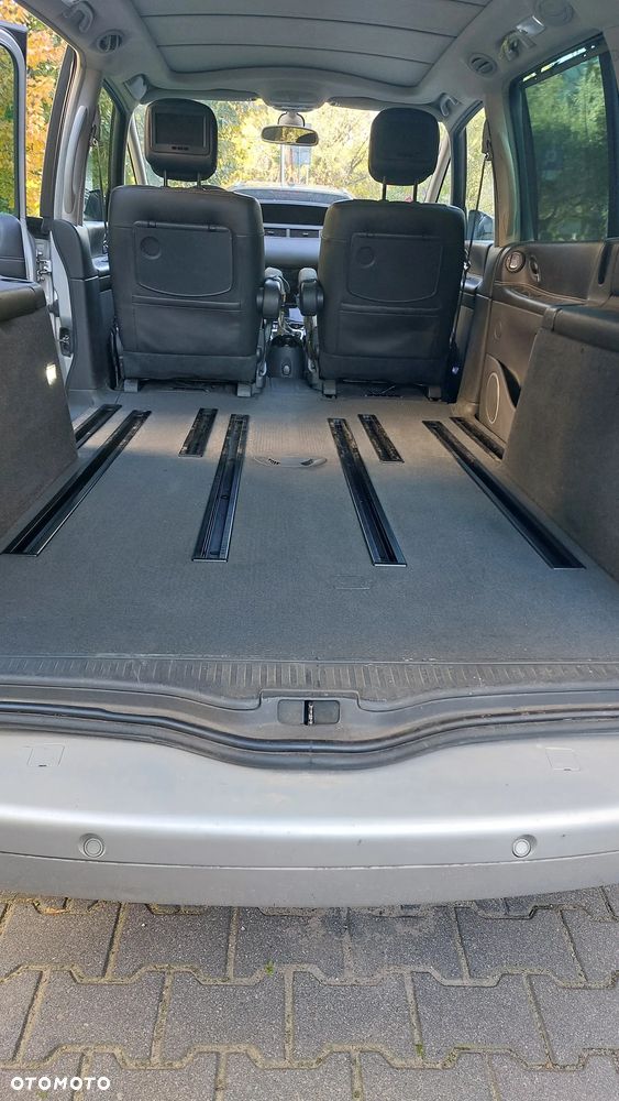 Renault Grand Espace - 24