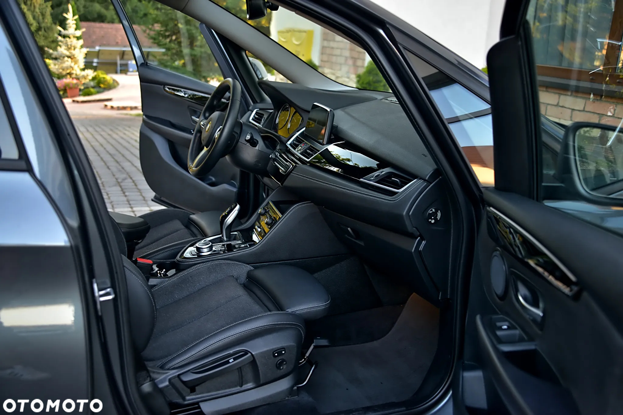 BMW Seria 2 218d Gran Tourer Sport-Aut Sport Line - 30