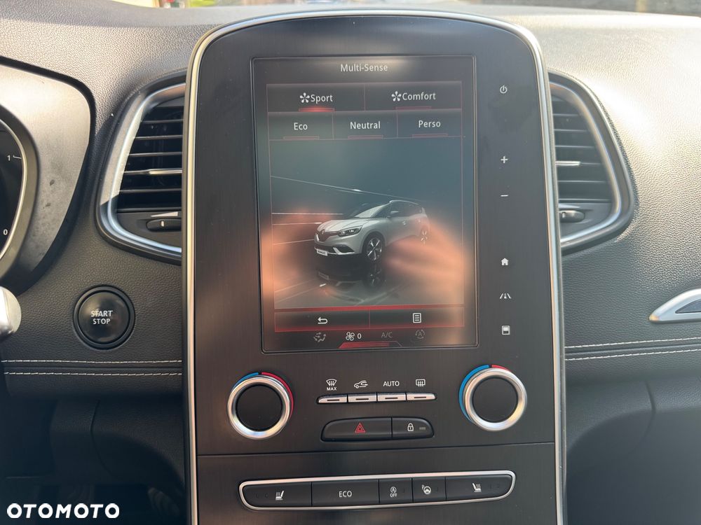 Renault Grand Scenic Energy TCe 130 S&S Bose Edition - 26