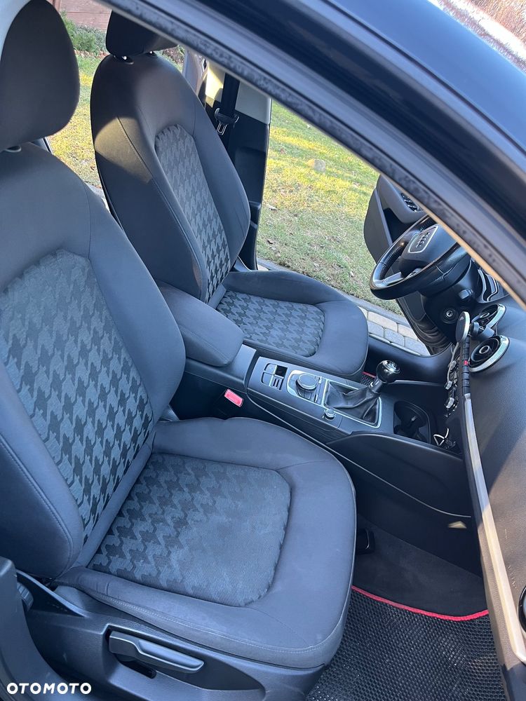 Audi A3 Sportback 1.4 TFSI Ambiente - 23