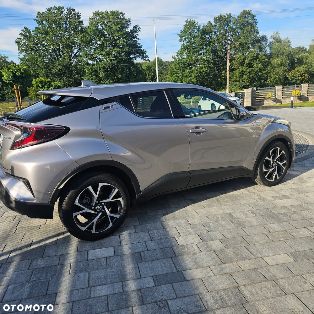 Toyota C-HR 1.8 Hybrid Prestige - 22