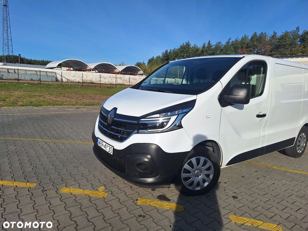Renault Trafic - 2