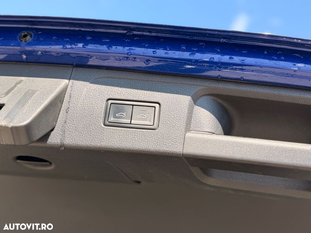 Volkswagen Passat 2.0 TDI DSG 4Motion Highline - 35