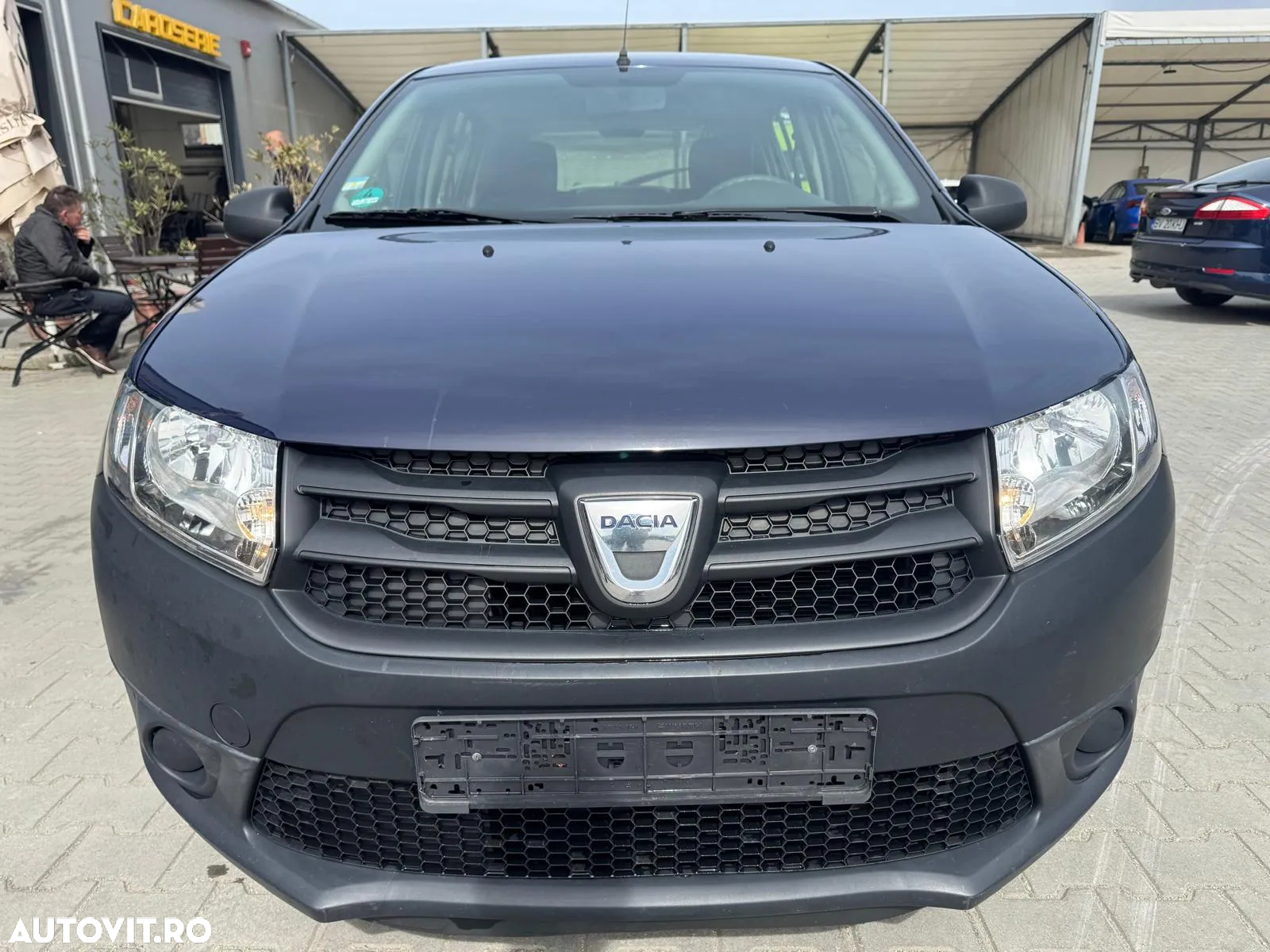 Dacia Sandero 1.2 16V 75 Essentiel - 6