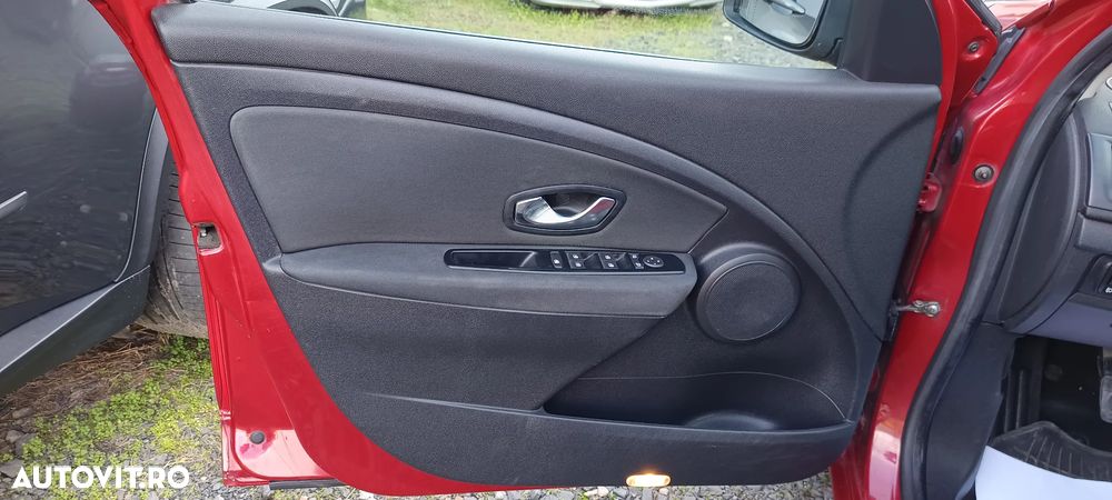 Renault Megane 1.6 16V 110 Expression - 16