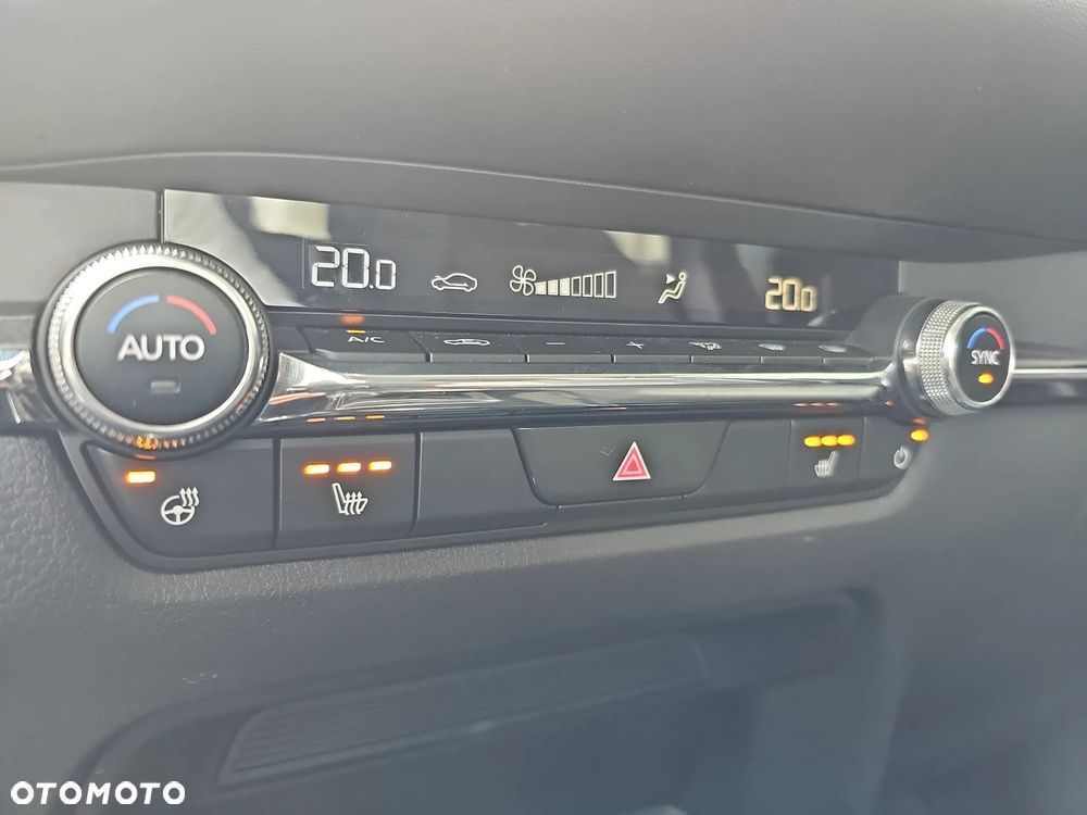 Mazda CX-30 2.0 mHEV Centre-Line 2WD - 18