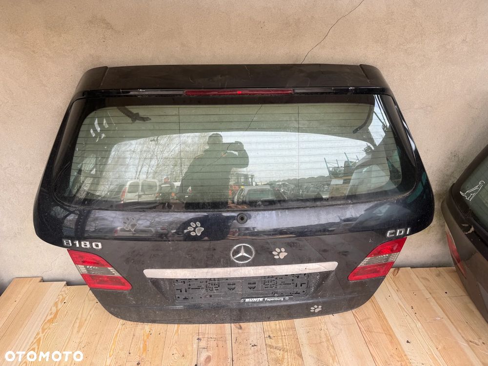 KLAPA TYŁ MERCEDES W245 B KLASA - 2
