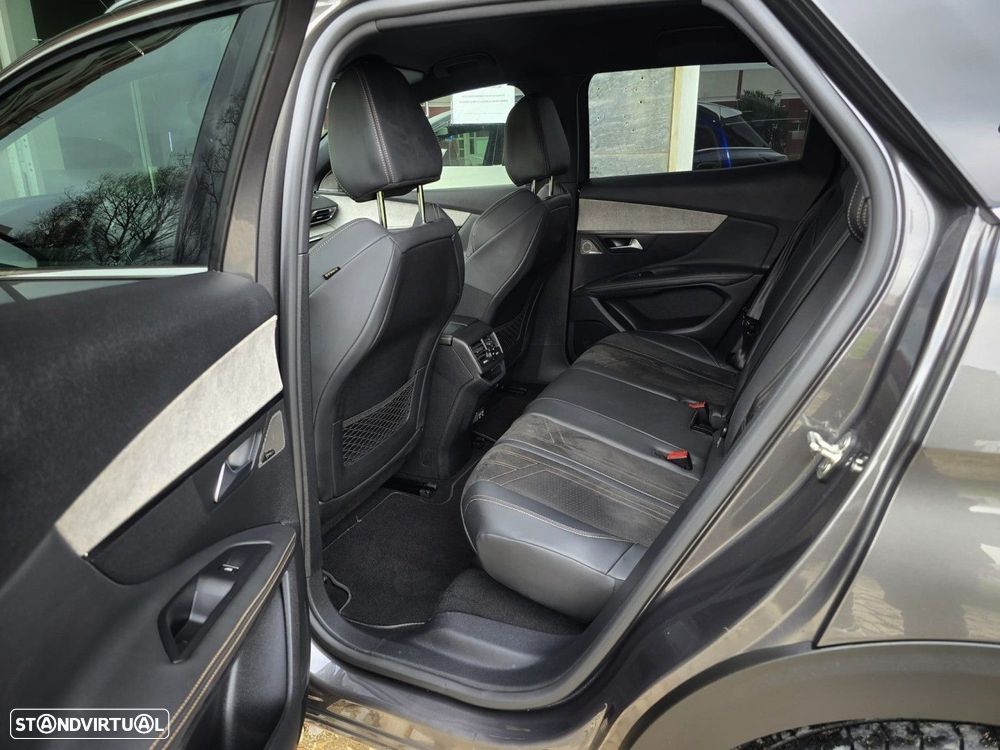 Peugeot 3008 1.5 BlueHDi GT Line J19 EAT8 - 8